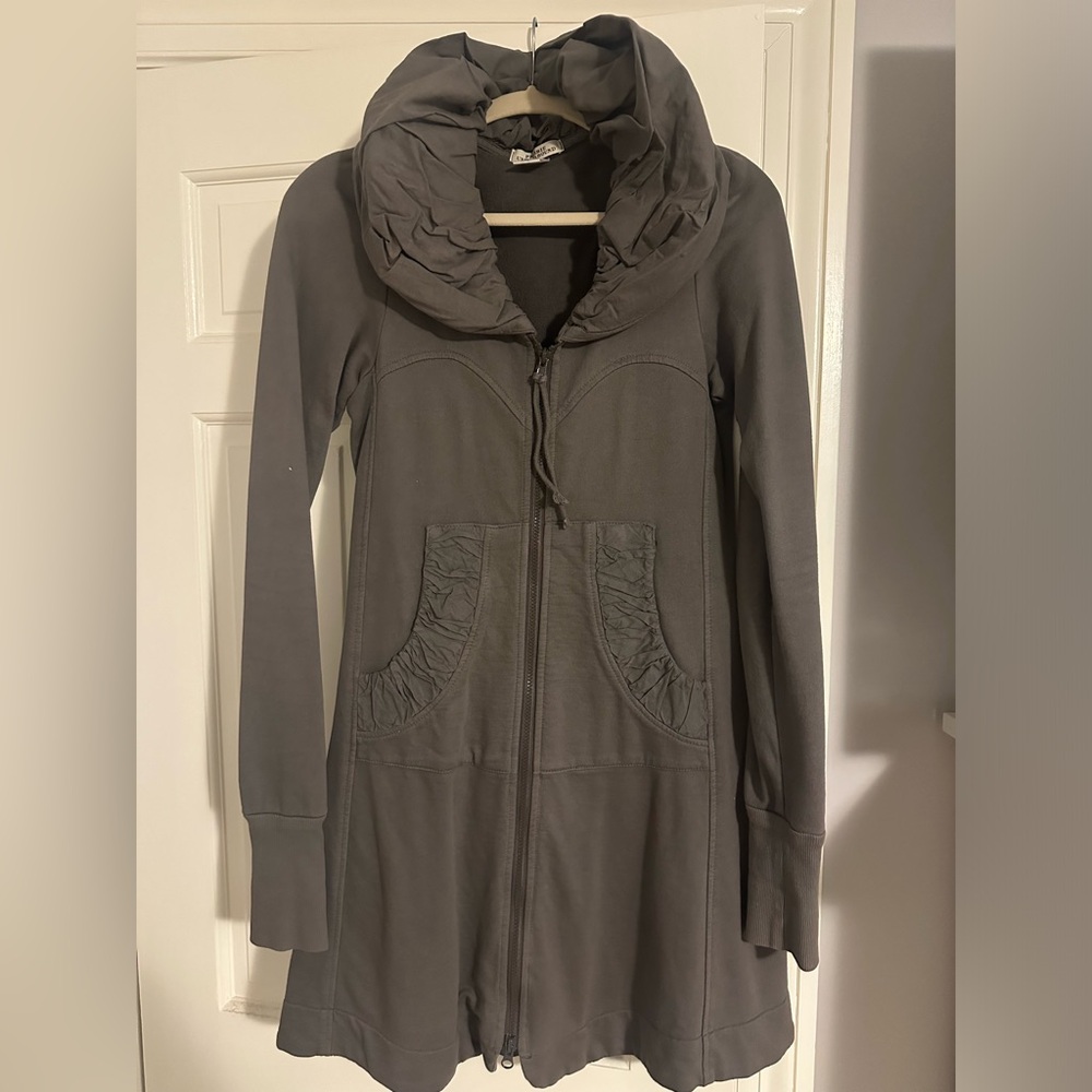 Prairie Underground Long Cloak Hoodie